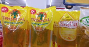 Minyak Goreng Satu Harga, Rp14 Ribu/Liter Minyak Goreng Satu Harga
