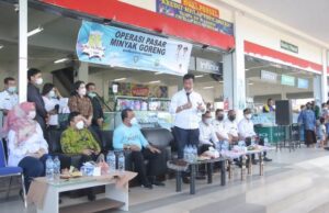 Pemko Batam Berikan Subsidi Minyak Goreng di 2 Pasar TPID Subsidi Minyak Goreng