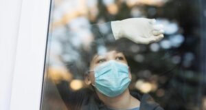 Kasus Covid-19 Naik Lagi, Ini Beda Isolasi dan Karantina Beda Isolasi dan Karantina