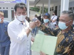 Ratusan Warga Pulau Karas dapat Sertifikat Tanah Gratis Sertifikat Tanah Gratis