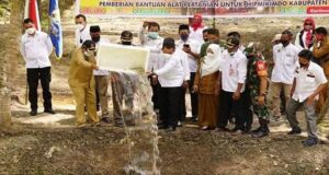 Aunur Rafiq Dampingi Gubernur Kepri Hadiri Peresmian Agrowisata Aunur Rafiq