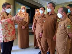 Aunur Rafiq Tinjau Kesiapan Stadion Badang Perkasa sebagai Lokasi Isolasi Terpusat Aunur Rafiq