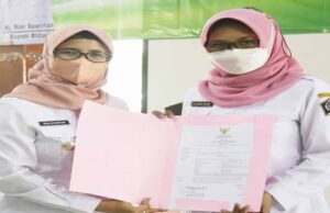 Bupati Blitar Serahkan 1.313 Petikan SK PPPK Guru Tahap I Formasi Tahun 2021 Bupati Blitar Serahkan 1.313 Petikan SK PPPK Guru