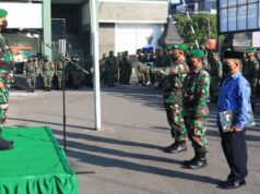 Gelar Upacara Bendera Tujuh Belasan, Dandim 0808/Blitar Bacakan Amanat Kasad Upacara Bendera Tujuh Belasan