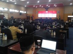 DPRD Kota Blitar Gelar Paripurna Bahas Dua Topik Penting Sekaligus DPRD Kota Blitar Gelar Paripurna