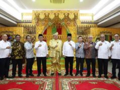 Menko Airlangga Hartarto Resmikan Masjid Tanjak Batam Menko Airlangga Hartarto Resmikan Masjid Tanjak Batam