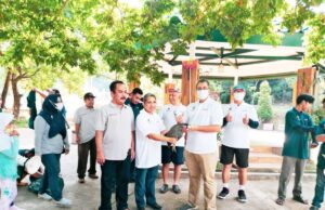 Taman Rusa Batam Kedatangan Sepasang Ayam Mutiara Taman Rusa Batam