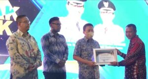 PLN Batam Raih Peringkat Pertama Taat Pajak Kategori PPJU PLN Batam