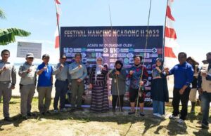 Festival Mancing Ngarong di Teluk Mata Ikan