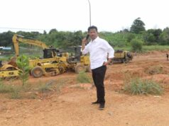 Respon Keluhan Pengusaha, Rudi Pastikan Jalan Area Kawasan Industri Mulus Rudi Pastikan Jalan Area Kawasan Industri Mulus