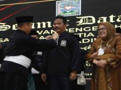Dipasangkan Baju Silat, Ini Status Rudi di PSHT Wali Kota Batam Rudi di Pasangkan Baju PSHT