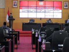 DPRD Kota Blitar Gelar Rapat Paripurna Penyampaian PU Fraksi Terhadap Raperda APBD TA 2023 DPRD Kota Blitar Gelar Rapat Paripurna Penyampaian PU Fraksi