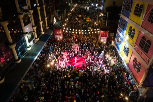 Ribuan Orang Padati Festival Lampion Festival Lampion