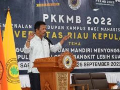 Wali Kota Batam, Muhammad Rudi Berikan Motivasi Mahasiswa Baru Universitas Riau Kepulauan Muhammad Rudi Berikan Motivasi Mahasiswa Baru Universitas Riau Kepulauan