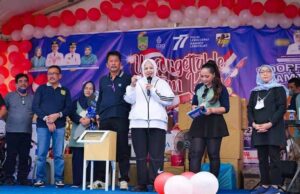 Satu Lagu Marlin untuk Masyarakat Batam Kota Satu Lagu Marlin untuk Masyarakat Batam Kota