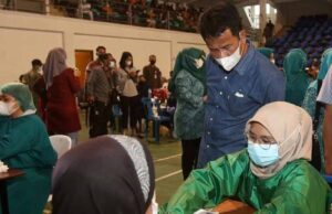 Vaksin Booster di Batam Capai 491.877 Orang, Rudi Sukses Dorong Kepri Terbaik 3 Nasional Vaksin Booster di Batam Capai 491.877 Orang