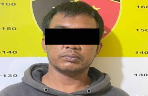 Warga Batuaji Tangkap Maling Ponsel Warga Batuaji Tangkap Maling Ponsel