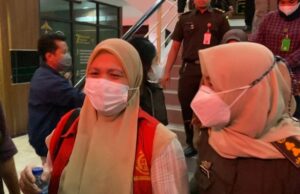 Kepsek SMKN 1 Batam Ditahan di Polsek Kepala Sekolah SMKN 1 Batam, Lls.