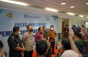 BI Kepri Musnahkan Ribuan Lembar Uang Palsu Uang Palsu.