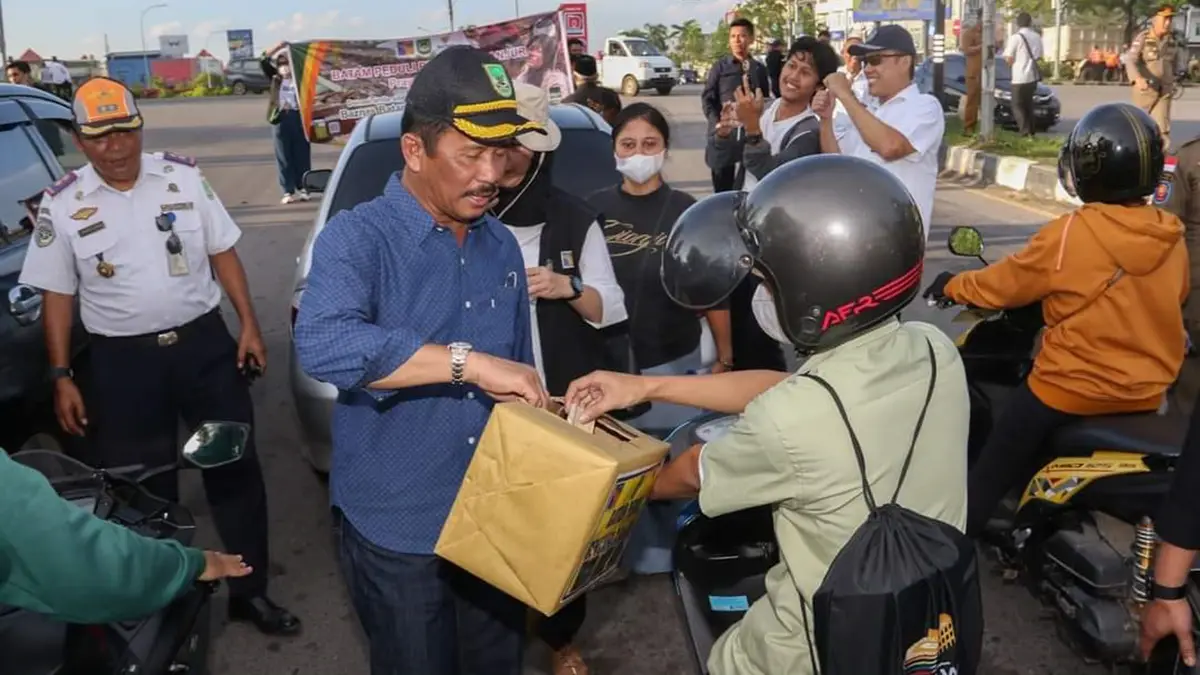 Wali Kota Batam Turun Langsung ke Jalan Pimpin Penggalangan Dana untuk Korban Gempa Cianjur
