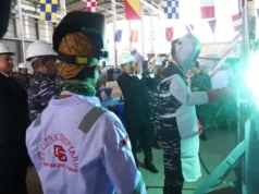 Kapal Perang Indonesia Dibuat di Batam Proses pembuatan kapal perang di PT Citra Shipyard