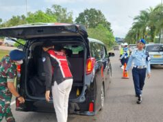 TNI AU Razia di Bandara Hang Nadim, Ada Apa? TNI AU gelar razia di Bandara Internasional Hang Nadim, demi mencegah sabotase dan terorisme.