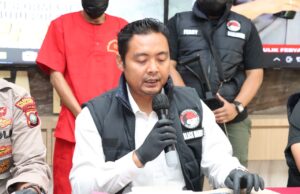 Polisi Amankan Puluhan Paket Ganja Siap Edar di Batam Polisi di Batam menangkap bandar ganja, untuk diedarkan di Batam.