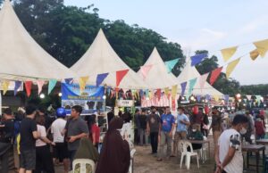 Disbudpar menggelar bazar makanan jelang akhir tahun di Dataran Engku Putri, Batamcenter.