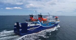 KMP Bahtera Nusantara 03 Mulai Berlayar, Layani Rute Tanjung Uban – Tambelan – Sintete KMP Bahtera Nusantara