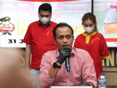 Oknum DPRD Batam dan Rekannya Pesan Sabu Pakai Cara Ini Kasat Resnarkoba Kompol Lulik Febyantara menyampaikan mengenai cara Ady, oknum DPRD Batam membeli sabu.