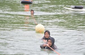 Tradisi Pembaretan untuk 207 Polisi Baru di Kepri Ttradisi pembaretan sebagai tanda penerimaan sebagai bintara Samapta Polda Kepri.