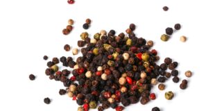 Andaliman Rempah Andalan dari Batak Andaliman rempah khas suku batak.