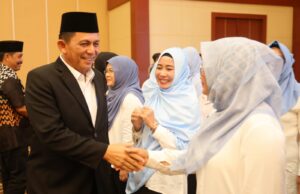 Ansar Kukuhkan Pengurus ICMI dan IKA UNRI Tanjungpinang-Bintan IKA UNRI