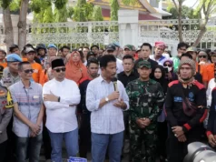 Forkopimda dan Wali Kota Batam Apresiasi Peringatan May Day Berjalan Damai Wali Kota Batam menemui para buruh pada peringatan May Day 2023