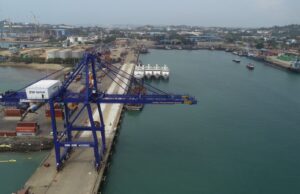 Tarif Baru Bongkar Muat Peti Kemas Pelabuhan Batu Ampar Batam Berlaku Mulai Besok Tarif Bongkar Muat Pelabuhan Batam