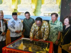 Ke Tanjungpinang, Menag Yaqut Cholil Teken Prasasti Pagoda Sata-Sahasra Buddha Pagoda Buddha Tanjungpinang