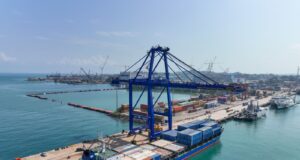 Tren Positif, Arus Peti Kemas di Pelabuhan Batam Tumbuh 8 Persen dengan 624 Ribu TEUs Peti Kemas Pelabuhan Batam