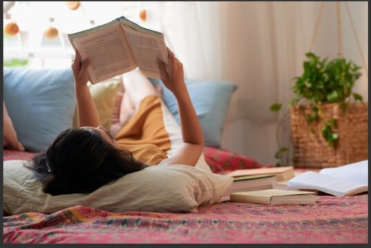 5 Rekomendasi Novel Digital Seru untuk Menemani Waktu Santaimu Novel Digital Seru