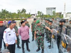 Gubernur Kepri dan Danrem 033/WP Cek Kesiapan Pasukan Pengamanan Pemilu 2024 Pemilu 2024 Kepri