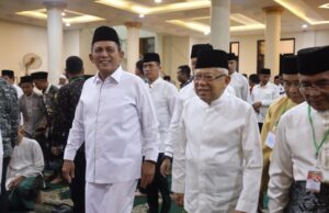 Salat Tarawih di Tanjungpinang, Wapres Ma’ruf Amin Jelaskan Hikmah, Maslahat dan Manfaat Syariat Wapres Ma'ruf Amin Salat Tarawih di Tanjungpinang