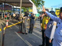 Resmikan Posko Terpadu Angkutan Lebaran di Punggur, Ansar Berharap Masyarakat Bisa Mudik Dengan Lancar dan Aman Ansar Resmikan Posko Terpadu Angkutan Lebaran di Punggur