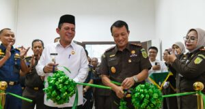 Gubernur dan Kajati Kepri Resmikan Command Center Adhyaksa Kemaritiman dan Kepelabuhanan Kajati Kepri