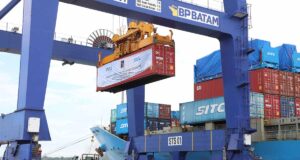 BP Batam Komitmen Wujudkan Pelabuhan Peti Kemas Modern Kepala BP Batam Harapkan Nilai Ekspor-Impor Meningkat