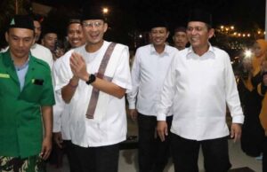 Salat Tarawih di Batam, Sandiaga Uno: Kembangkan Pariwisata Halal Salat Tarawih di Batam, Sandiaga Uno