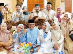 Rayakan Idul Fitri 1445 H Bersama Jefridin Sekeluarga, Momentum Meningkatkan Rasa Kebersamaan Sekretaris Daerah Kota Batam menggelar open house
