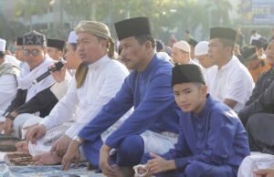Pemko Batam Gelar di Tiga Lokasi, Wali Kota Rudi Dijadwalkan Salat Idulfitri di Dataran Engku Putri Wali Kota Rudi Dijadwalkan Salat Idulfitri di Dataran Engku Putri