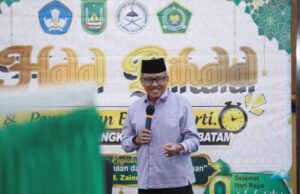 Hadiri Acara Penguatan Budi Pekerti Guru Se-Batam, Jefridin Paparkan Tupoksi ASN Guru Batam