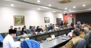 Ketua DPRD Batam Pimpin RDP Pelebaran Jalan Tembesi Tower Ketua DPRD Batam