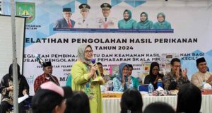 Ciptakan Peluang Bisnis dan Ekonomi Keluarga, Marlin Berikan Pelatihan Pengolahan Hasil Perikanan di Kecamatan Sagulung pelatihan pengolahan hasil perikanan di Kecamatan Sagulung