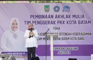 Pembinaan Akhlak Mulia TP-PKK, Marlin Bekali Perempuan Mendidik Anak sejak Dini Wakil Gubernur Kepulauan Riau sekaligus Ketua TP PKK Kota Batam